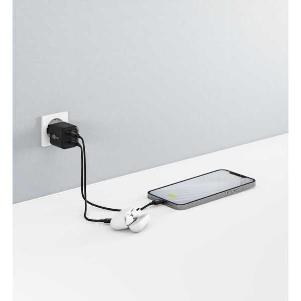 35 W USB-C PD GaN -kaksoispikalaturi, musta