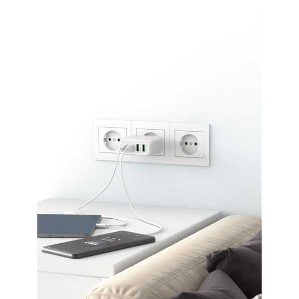 68 W USB-C PD GaN -moniporttipikalaturi, valkoinen