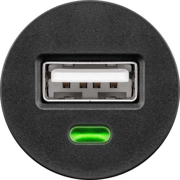 5 W:n autolaturi
