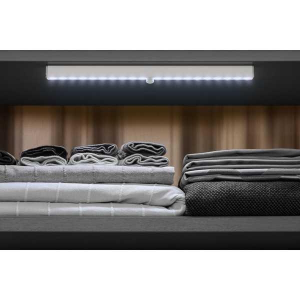 LED-alusvalaisin liiketunnistimella